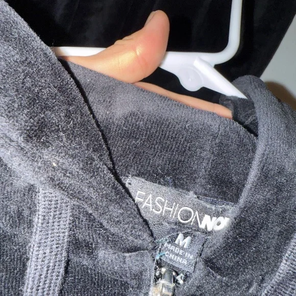 Fashion Nova Midnight Velour Hoodie Set - Picture 4 of 4